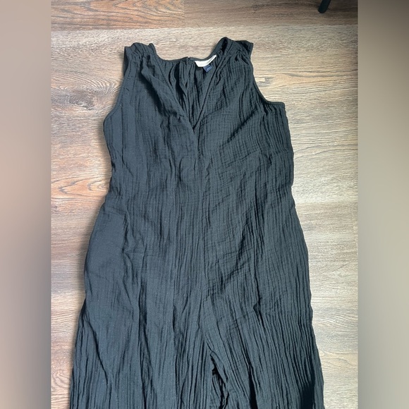 Universal Thread Black Linen Jumpsuit - Picture 4 of 5